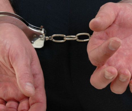 Un traficant de minore din Pitești a fost reținut
