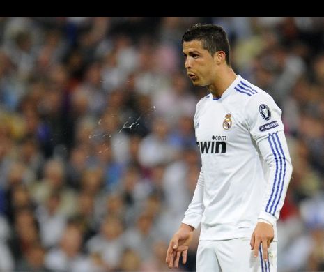 VIDEO. Iată cum l-a ignorat Ronaldo pe Platini, după finala Campionatului Mondial al Cluburilor