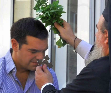 Alexis Tsipras, politicianul grec care refuză să poarte cravată. Ateul care a descoperit engleza la 40 de ani și care și-a numit unul dintre copii după liderul marxist Che Guevara