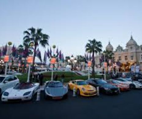 Automobil înscris în Raliul Mașinilor Istorice de la Monte Carlo, la Mureș