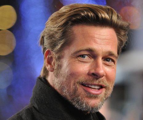 Brad Pitt i-a UIMIT pe toți. A dat lecții de CANTO la gala Festivalului de Film de la Palm Springs | VIDEO