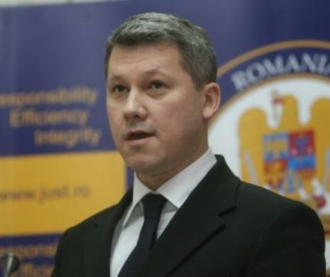 Cătălin Predoiu se recomandă în străinătate drept viitorul premier al României