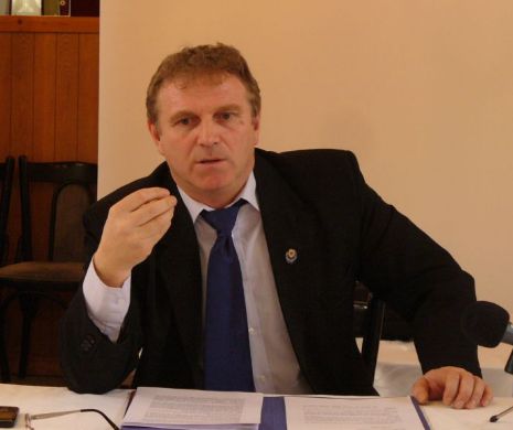 Clement Negruţ, secretarul general al PMP: Nu exclud o candidatură la preşedinţia partidului