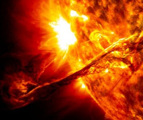 Fenomen MISTERIOS. O URIAȘĂ gaură s-a format pe suprafața Soarelui. POATE avea un IMPACT direct asupra planetei noastre
