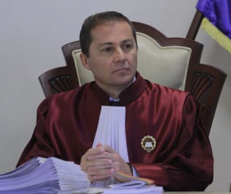 Judecătorul CCR Daniel Morar, arătat cu degetul pentru că demolează instituțiile anticorupție