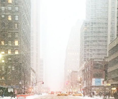 La New York a început prăpădul.Oraşul este aproape blocat. GALERIE FOTO.