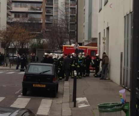 Le Monde: Noi focuri de armă în Franţa. Luare de ostatici în Nordul Parisului, plus un furt de maşină. Autorităţile cerd că este vorba de cei doi terorişti