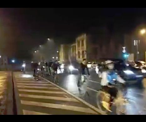 LUCIAN MÂNDRUȚĂ, la marșul de noapte al bicicliștilor