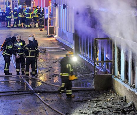 Manifestații împotriva islamofobiei în Suedia după 12 atacuri care au vizat moschei în 2014