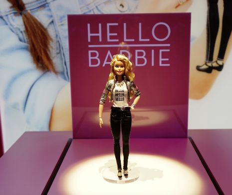 Barbie SECURISTA, păpușa care SPIONEAZĂ copiii (și familiile lor)! (VIDEO)