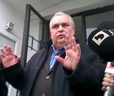 Baronul local Nicușor Constantinescu, în sfârșit, suspendat de prefect cât este arestat