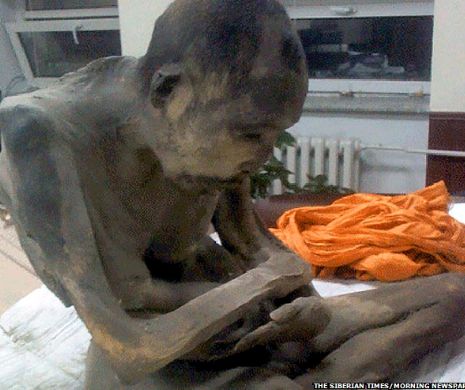 Călugărul MUMIFICAT din Mongolia „nu a murit, ci MEDITEAZĂ”
