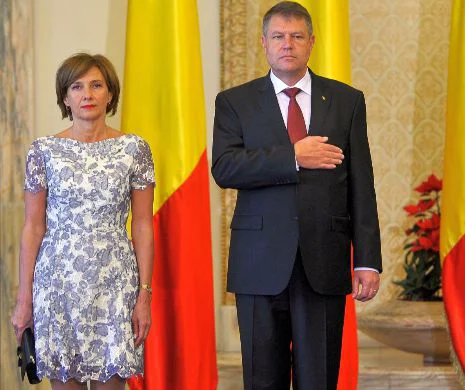 Carmen Iohannis - Noua Primă Doamnă a României. După 25 de ani de la spulberarea mitului Elenei Ceaușescu, instituția prezidențială are posibilitatea unei reforme majore.