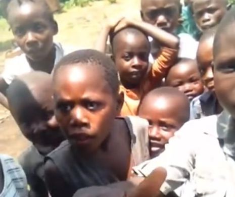 Cum reacţionează nişte copii de culoare, când văd pentru prima oară un om alb | VIDEO