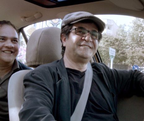 Filmul "Taxi", de Jafar Panahi, a câștigat ”Ursul de Aur” la Festivalul de la Berlin 2015