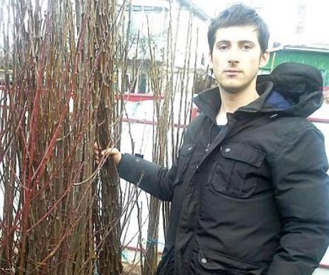 Idei de afaceri la țară: O pepinieră de familie din Botoșani vinde puieți de 2.000 de euro pe lună