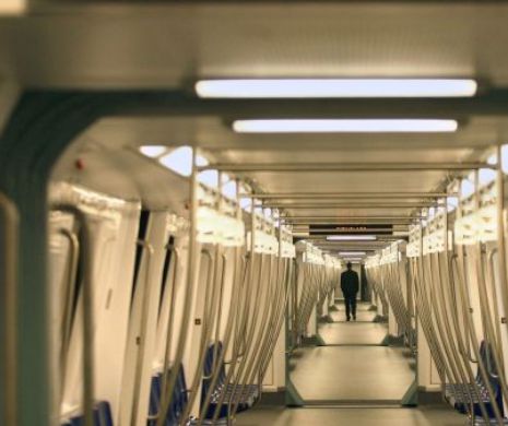 ÎN SFÂRȘIT! Metroul românesc intră în rândul lumii! Nu mai trebuie să treci pe la bancomat ca să iei cartelă