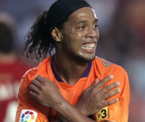 INCREDIBIL! Vezi unde se poate TRANSFERA Ronaldinho