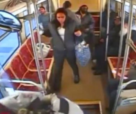 S-a întâmplat în autobuz. Totul a fost filmat şi făcut public. Incredibil cum a fost surprinsă o femeie VIDEO