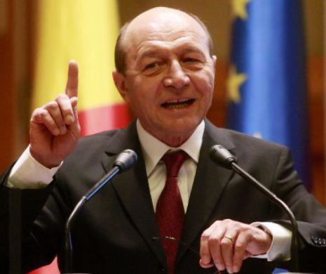 Traian Băsescu, prezent la sediul PMP