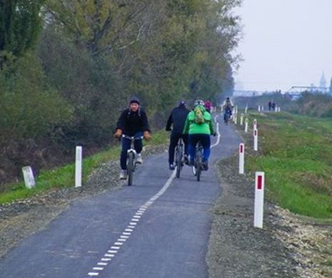 Traseul de biciclete România - Serbia, finalizat