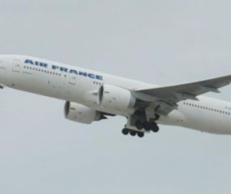 Un avion al Air France a ATERIZAT de urgență în Rusia