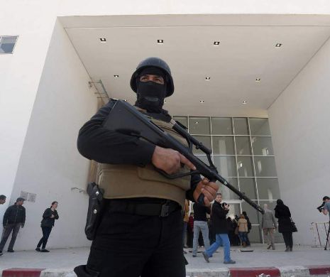 Atacul TERORIST din Tunis, comis cu mitraliere AK-47 din ROMÂNIA
