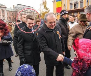 Consilierul fostului premier Emil Boc, AGĂȚA ”clienți” pentru fraudarea examenului de bacalaureat