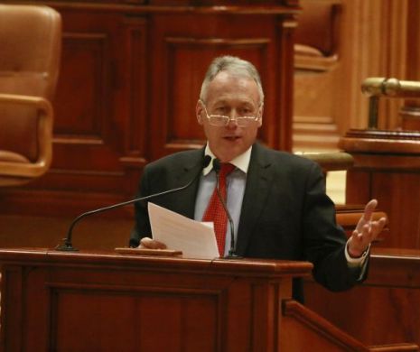 După Varujan Vosganian, încă un fost ministru se baricadează în Parlament. Borbely a scăpat de procurori fără mir, lacrimi și rugăciuni