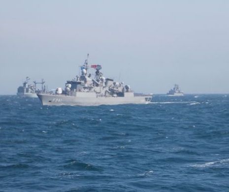 Exercițiu NATO în Marea Neagră, spionat de un avion rusesc