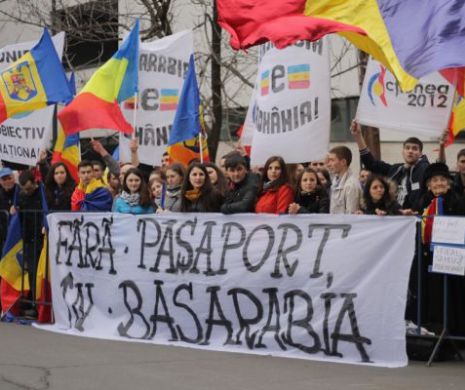 Lanţ uman, pentru eliminarea paşapoartelor dintre România şi Republica Moldova
