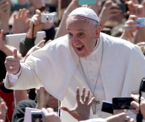 Misiune periculoasă la Napoli: Papa Francisc condamnă mafia la ea acasă
