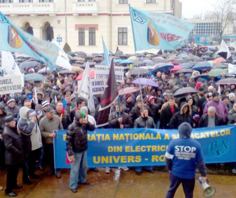 Miting de protest al minerilor şi energeticienilor la Târgu Jiu