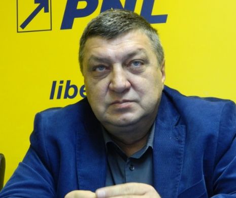 Scandal în noul PNL pe sediul organizaţiei din Bucureşti