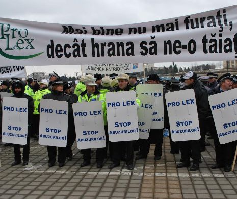 SE ÎNTÂMPLĂ ÎN ROMÂNIA. Salariile polițiștilor locali vor fi majorate cu 700 de lei