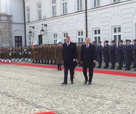 VARȘOVIA. Klaus Iohannis a fost primit de președintele Poloniei. Cei doi șefi de stat urmează o declarație de presă comună