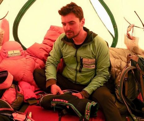 Alpinsistul Alex Găvan a PROFEŢIT, cu o zi înainte, dezastrul care a ZGUDUIT Everestul. Ce mesaj a postat pe Facebook