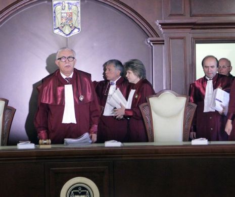 CSM propune să numească trei dintre judecătorii Curţii Constituţionale