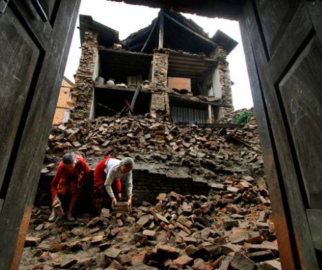 CUTREMUR ÎN NEPAL. UE ajută Nepalul cu 3 milioane de euro
