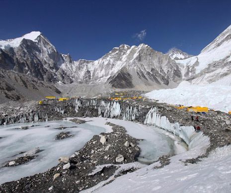 Cutremurul din Nepal. Cum arată muntele Everest după seism | GALERIE FOTO