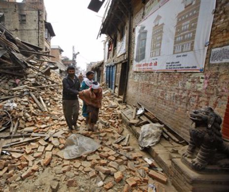 Cutremurul din Nepal. Expert seismolog: Kathmandu este posibil să se fi deplasat cu câțiva metri
