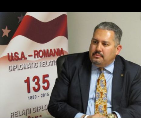 David Luna, directorul programelor de combatere a crimei organizate din Departamentul american de Stat, despre legile Big Brother. „Aceste măsuri sunt vitale pentru securitatea națională a României”