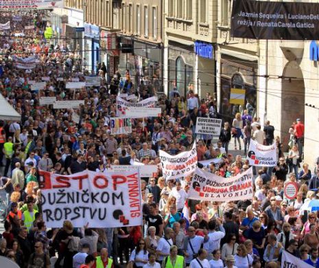 Împrumuturile în franci elvețieni au scos în stradă 10.000 de oameni, la Zagreb