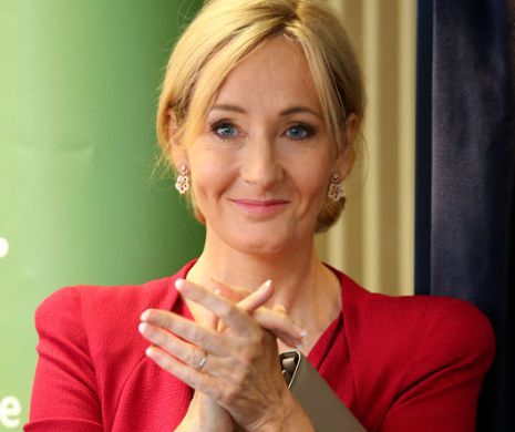 JK Rowling revine sub un pseudonim masculin