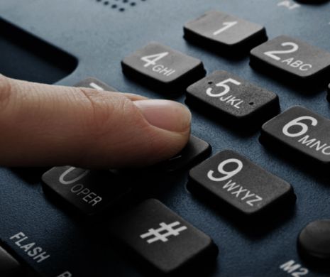 Linie telefonică gratuită pentru reclamarea abuzurilor profesorilor, deschisă la Cluj