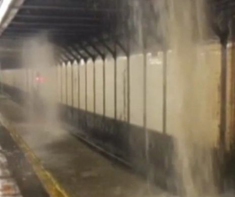 Metroul din New York a fost inundat! Și la eii ca la noi