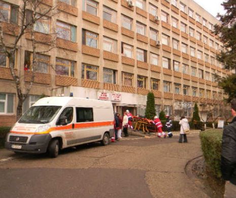 Pacientul care a provocat un incendiu la spitalul de psihiatrie din Satu Mare are arsuri pe 10% din suprafața corpului