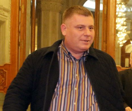 Șeful suspendat al CJ Buzău, Cristi Bîgiu, trimis de judecători în arest la domiciliu