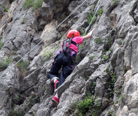 Un alpinist cu experiență din Baia Mare a căzut de la cinci metri înălțime și s-a rănit GRAV