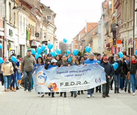 Ziua Internaţională de Conştientizare a Autismului, celebrată la Braşov